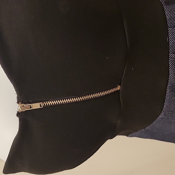 STRAPLESS MINI DRESS! - Picture 3 of 8